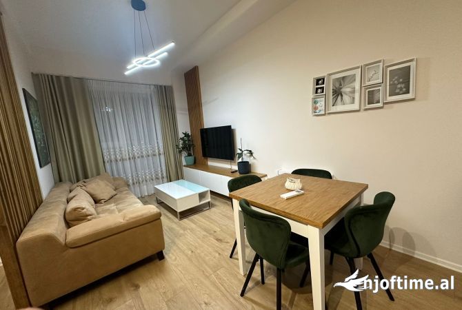 Shtepi me qera 1+1 ne Tirane - 60,000 Leke