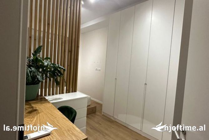 Shtepi me qera Apartament ne Tirane, 1+1, Mobilimi E mobiluar, Pagesa 60,000  Leke.