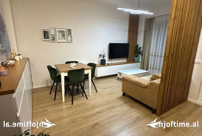 Shtepi me qera Apartament ne Tirane, 1+1, Mobilimi E mobiluar, Pagesa 60,000  Leke.
