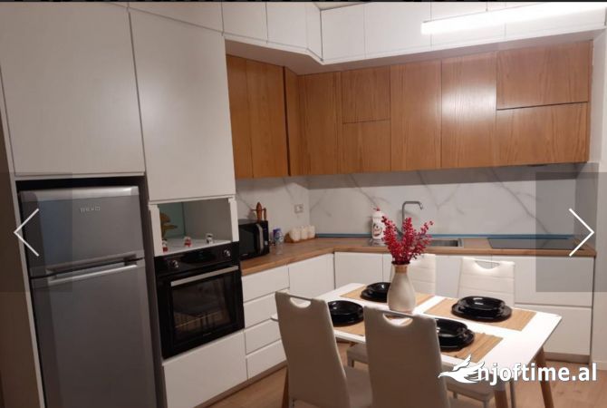 Shtepi me qera Apartament ne Tirane, 1+1, Mobilimi E mobiluar, Pagesa 550  Euro.
