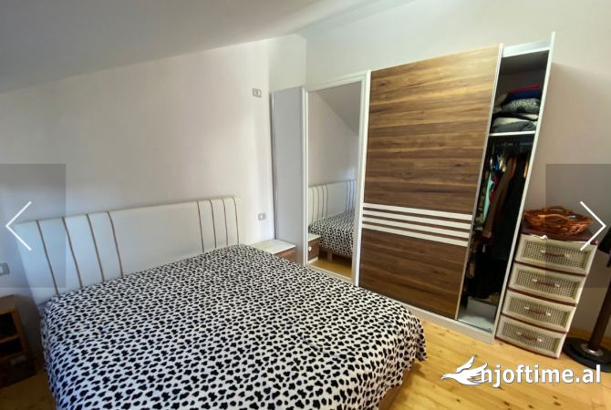 Shtepi me qera Shtepi Private ne Tirane, 3+1, Mobilimi E mobiluar, Pagesa 800  Euro.