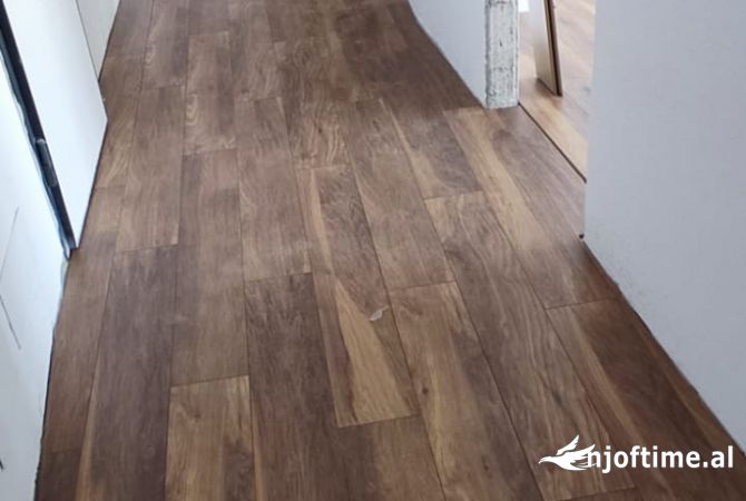 Shtepi me qera 2+1 ne Tirane - 1,000 Euro