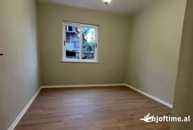 Shtepi ne shitje 1+1 ne Tirane - 86,000 Euro