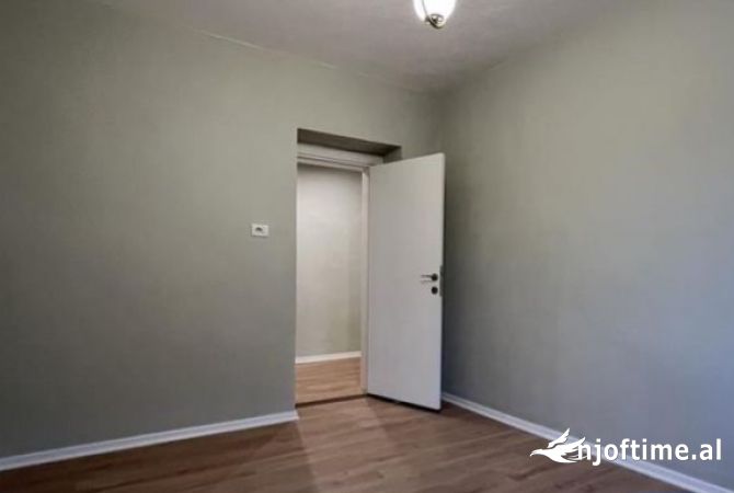 Shtepi ne shitje 1+1 ne Tirane - 86,000 Euro
