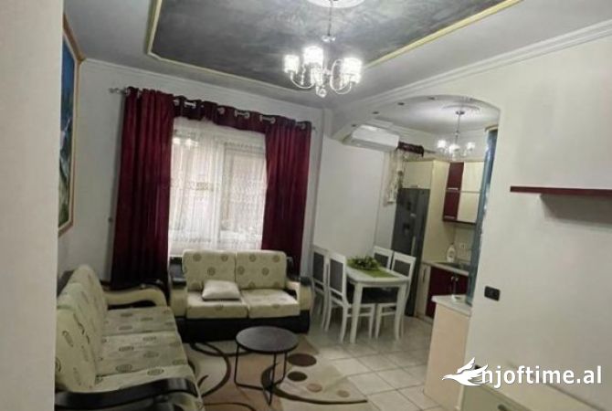 Shtepi me qera 2+1 ne Tirane - 45,000 Leke