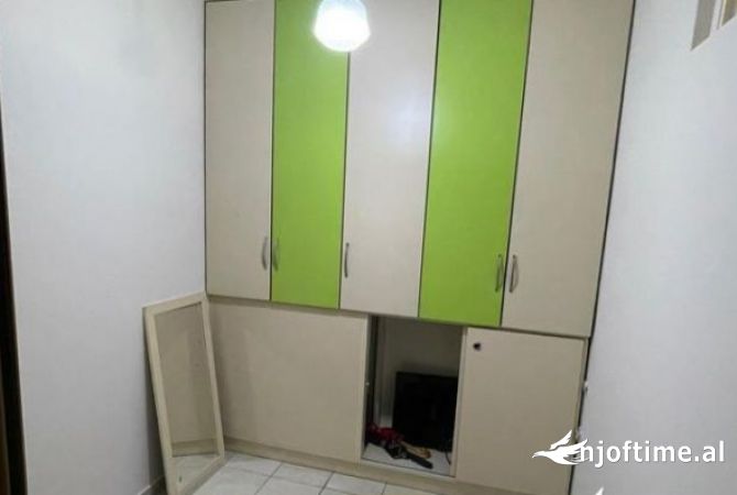Shtepi me qera 2+1 ne Tirane - 45,000 Leke