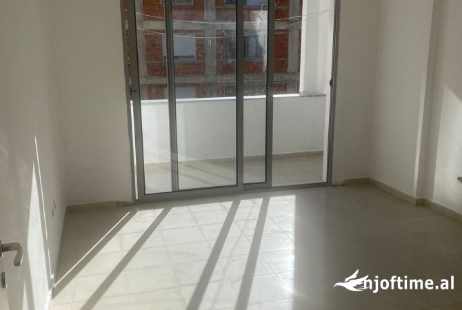 Shtepi ne shitje 2+1 ne Tirane - 84,999 Euro