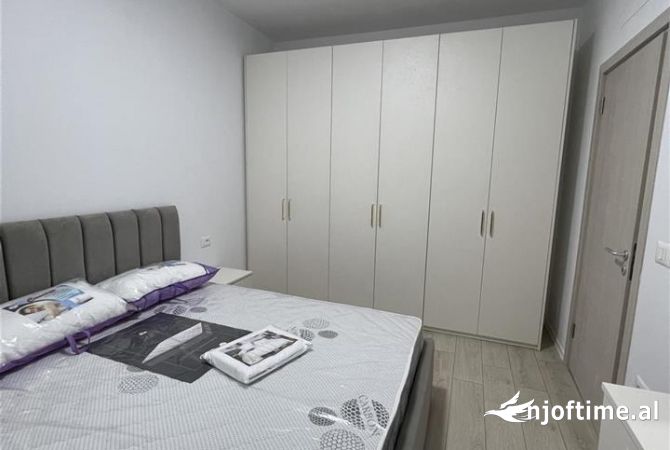 Shtepi me qera Apartament ne Tirane, 2+1, Mobilimi E mobiluar, Pagesa 600  Euro.