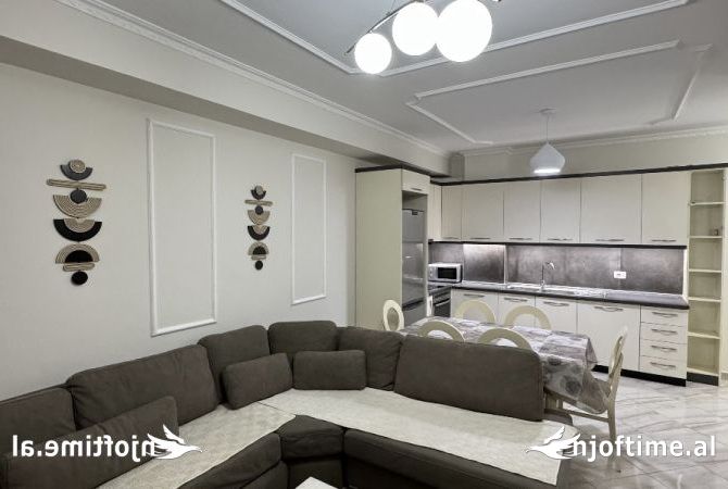 Shtepi me qera Apartament ne Tirane, 1+1, Mobilimi E mobiluar, Pagesa 600  Euro.