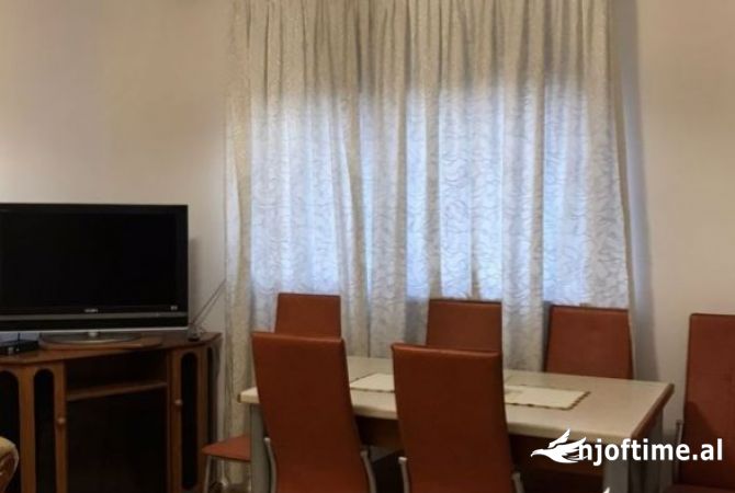 Shtepi me qera 3+1 ne Tirane - 60,000 Leke