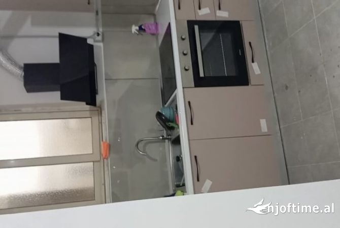 Shtepi ne shitje 1+1 ne Tirane - 80,000 Euro