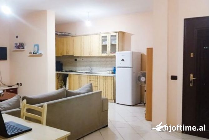Shtepi ne shitje 1+1 ne Tirane - 10,800,000 Leke