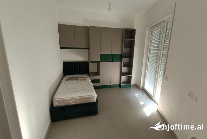 Shtepi me qera Apartament ne Tirane, 2+1, Mobilimi E mobiluar, Pagesa 850  Euro.
