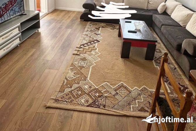 Shtepi me qera Apartament ne Tirane, 2+1, Mobilimi E mobiluar, Pagesa 45,000  Leke.