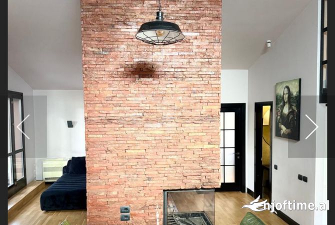 Shtepi me qera Duplex(shtepi me 2 kate) ne Tirane, 3+1, Mobilimi E mobiluar, Pagesa 1,800  Euro.