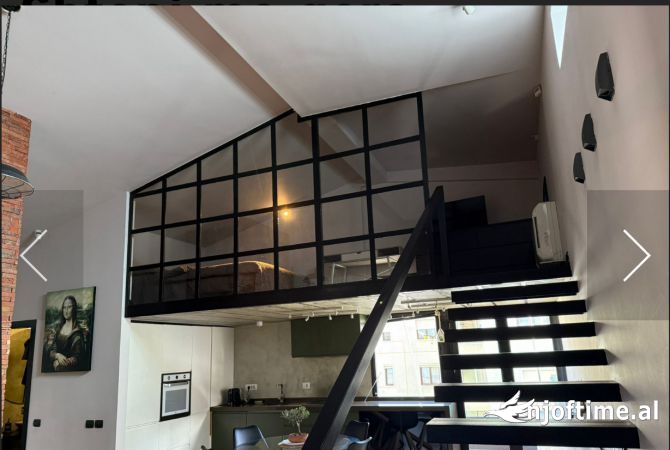 Shtepi me qera Duplex(shtepi me 2 kate) ne Tirane, 3+1, Mobilimi E mobiluar, Pagesa 1,800  Euro.