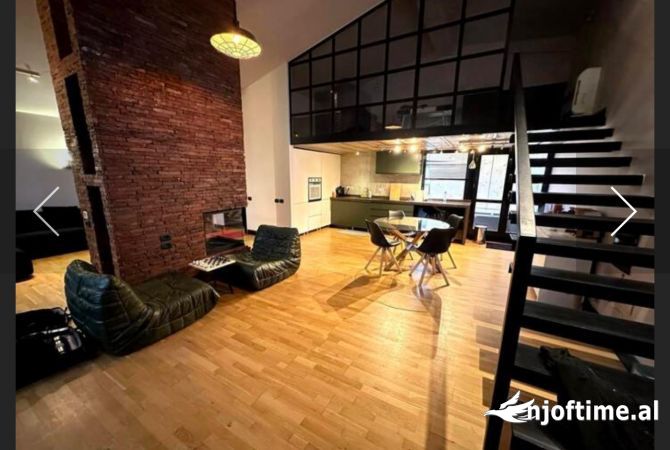 Shtepi me qera Duplex(shtepi me 2 kate) ne Tirane, 3+1, Mobilimi E mobiluar, Pagesa 1,800  Euro.