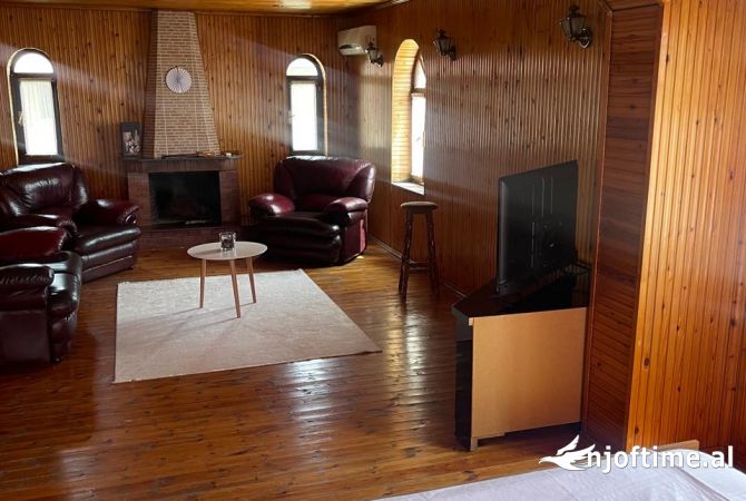 Luxury villas for rent in Tirana 7+1, Furnished