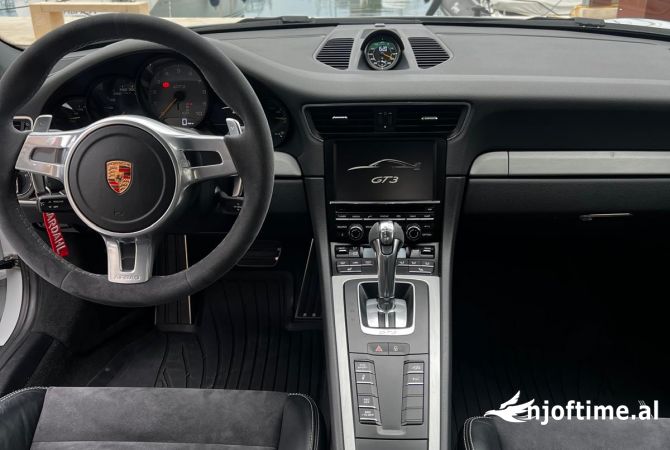 Makina ne shitje  ne Durres - 150,000 Euro