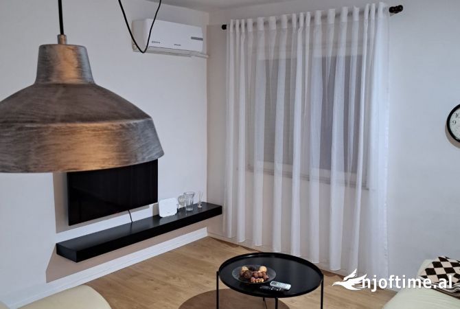 Shtepi me qera 1+1 ne Tirane - 600 Euro