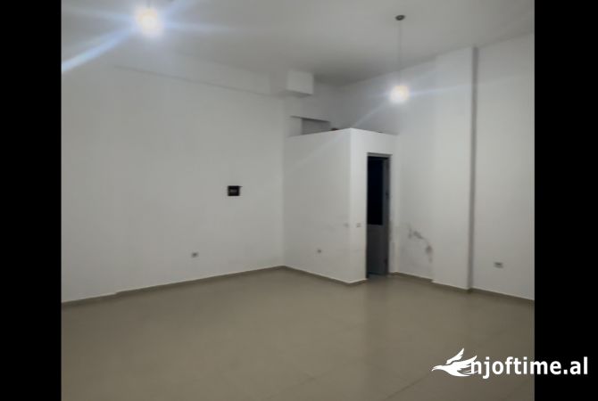 Ambient biznesi ne shitje 1+1 ne Tirane - 67,000 Euro