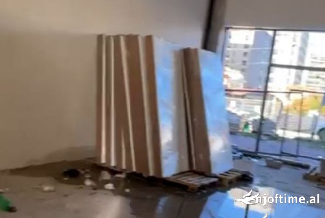 Ambient biznesi me qera 1+1 ne Tirane - 2,500 Euro