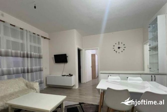 Casa in affitto 3+1 a Tirana - 60,000 Leke
