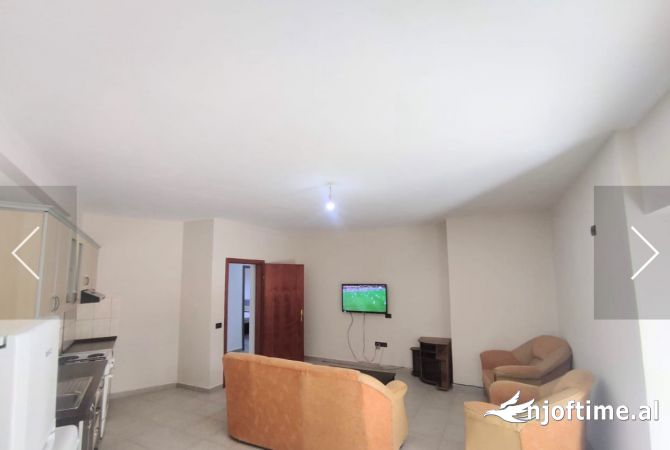 Shtepi ne shitje Apartament ne Tirane, 2+1, Mobilimi E mobiluar, Pagesa 93,000  Euro.