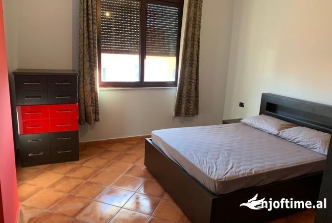 Shtepi me qera 1+1 ne Tirane - 500 Euro