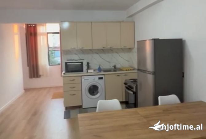 Casa in affitto 1+1 a Tirana - 500 Euro