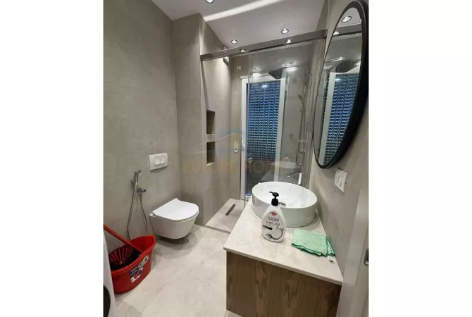 Shtepi me qera Apartament ne Tirane, 1+1, Mobilimi E mobiluar, Pagesa 650  Euro.