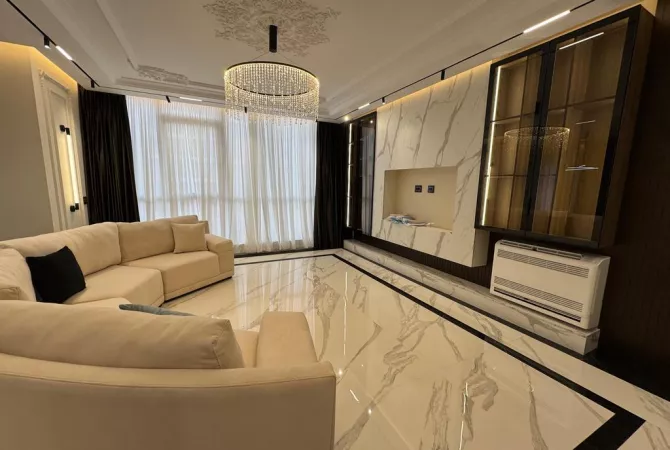 Casa in vendita 3+1 a Tirana - 400,000 Euro