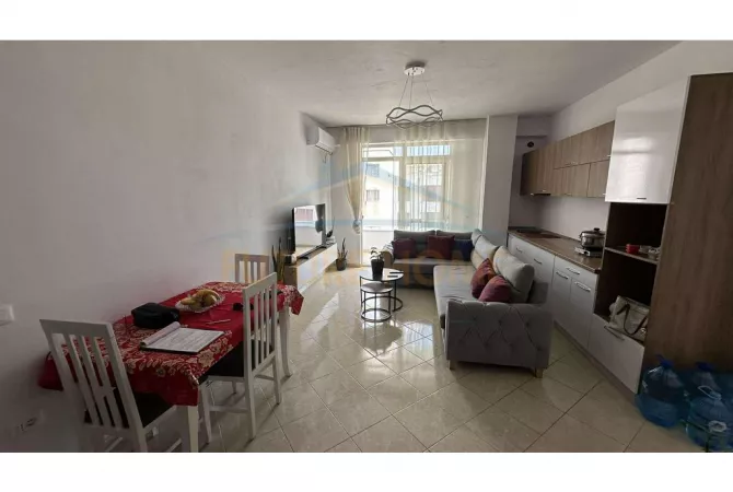 Shtepi ne shitje 2+1 ne Tirane - 150,000 Euro