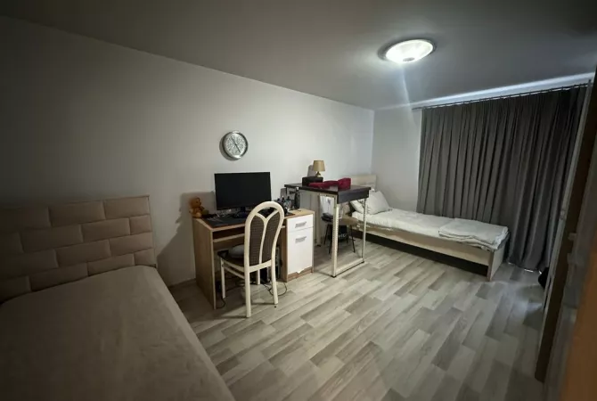 Shtepi ne shitje Apartament ne Tirane, 2+1, Mobilimi E mobiluar, Pagesa 169,000  Euro.