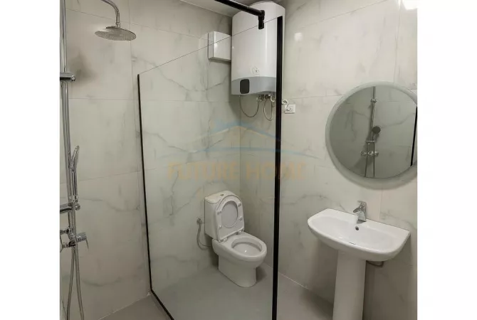 Shtepi me qera Apartament ne Tirane, 2+1, Mobilimi E mobiluar, Pagesa 900  Euro.