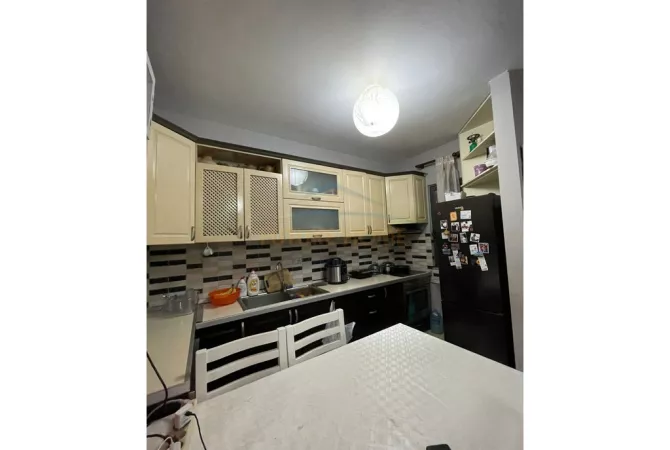 Shtepi me qera 2+1 ne Tirane - 600 Euro