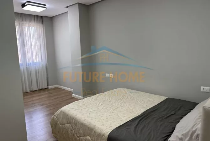 Shtepi ne shitje Apartament ne Tirane, 2+1, Mobilimi E mobiluar, Pagesa 281,000  Euro.