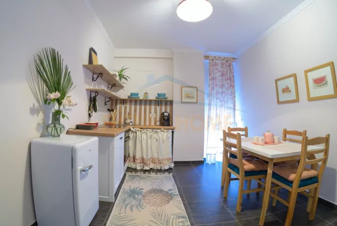 Shtepi ne shitje 2+1 ne Tirane - 250,001 Euro