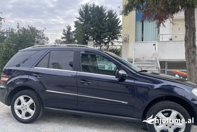 Makina ne shitje  ne Tirane - 7,500 Euro