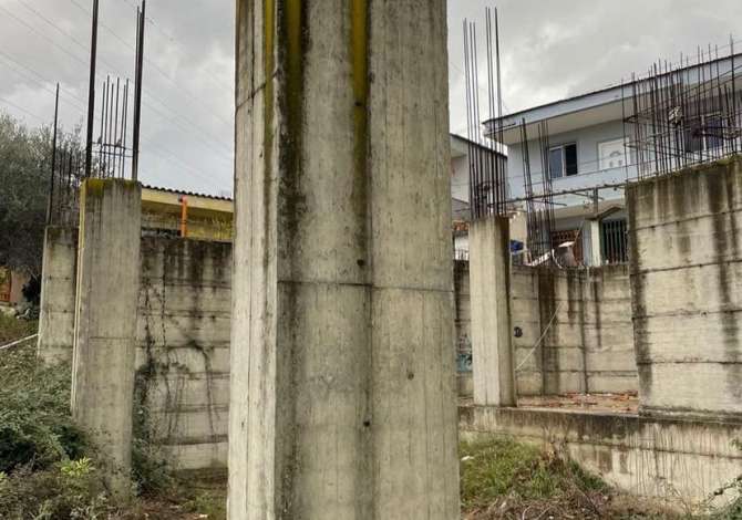Truall ose Toke ne Tirane - 190,000 Euro