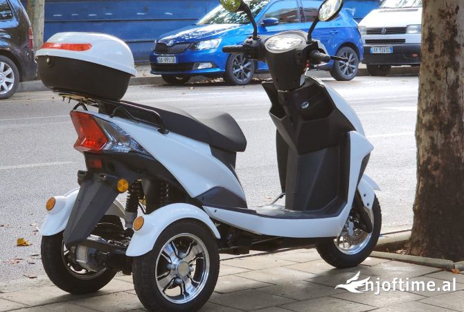 Moto e Scooter in vendita  a Tirana - 2,300 Euro