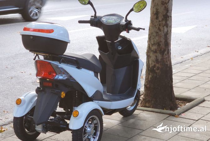 Moto e Scooter in vendita  a Tirana - 2,300 Euro