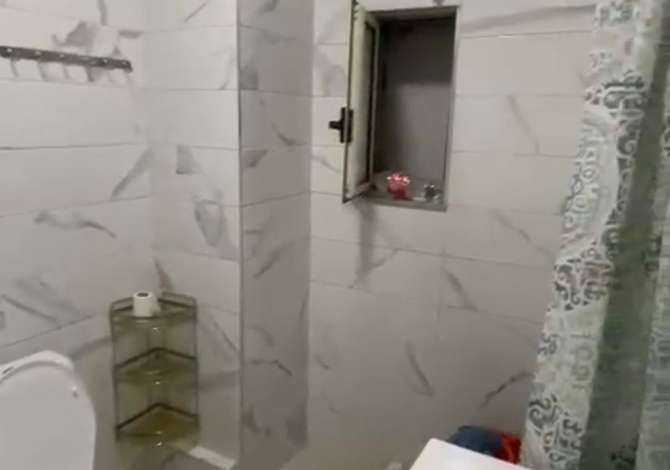 Shtepi me qera Apartament ne Tirane, 1+1, Mobilimi E mobiluar, Pagesa 45,000  Leke.