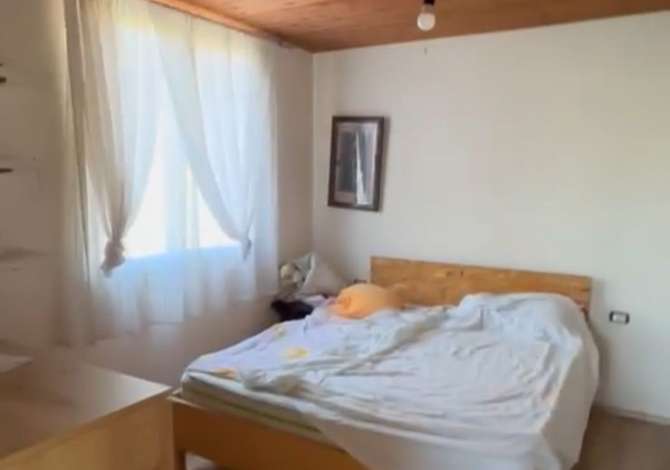 Toke ne shitje ne Vishnje,Vaqarr ne Tirane