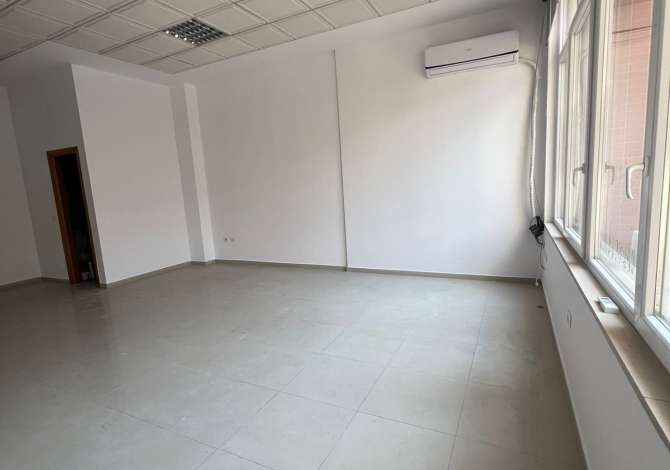 Ambient biznesi me qera 3+1 ne Tirane - 700 Euro