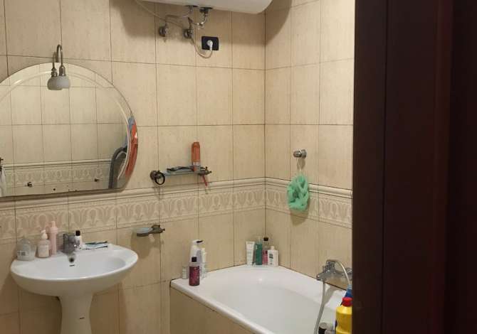 Shtepi me qera 3+1 ne Tirane - 1,000 Euro