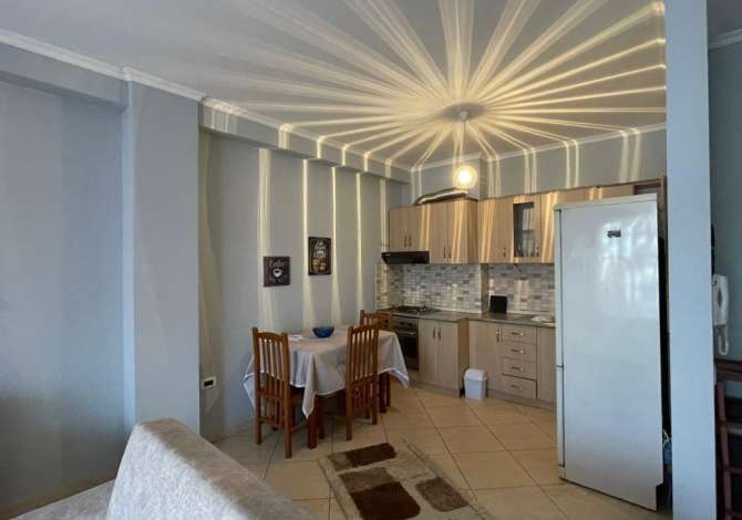 Shtepi me qera 1+1 ne Tirane - 45,000 Leke