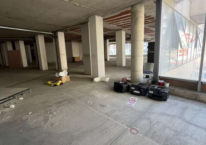 Shitet ambjent 660 meter katror ne Astir 