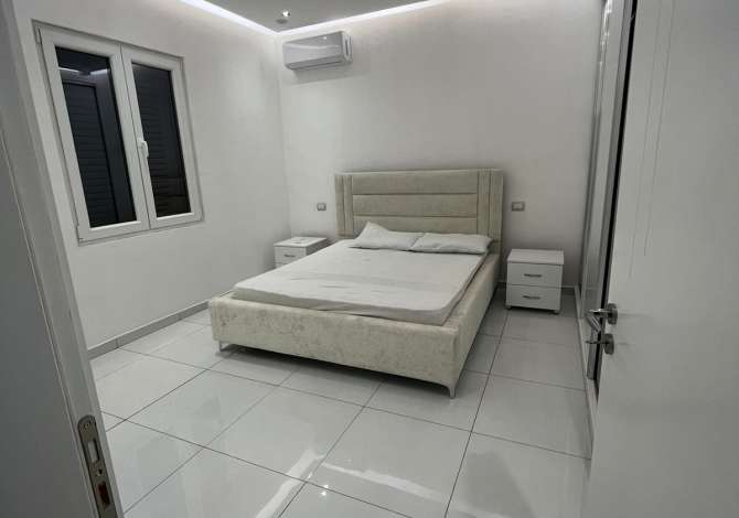Shtepi me qera 3+1 ne Tirane - 1,000 Euro