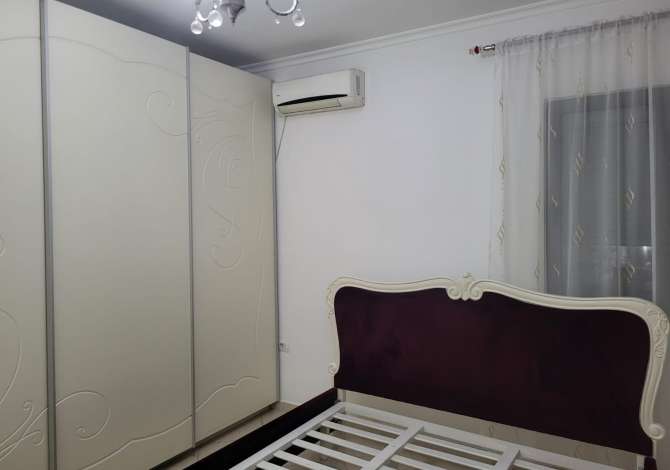 Shtepi me qera 3+1 ne Tirane - 50,000 Leke